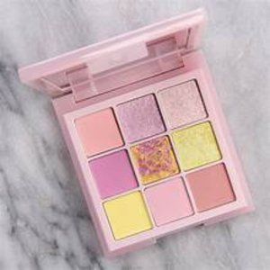 HUDA Beauty Pastel Rose Obsessions Eyeshadow Palette